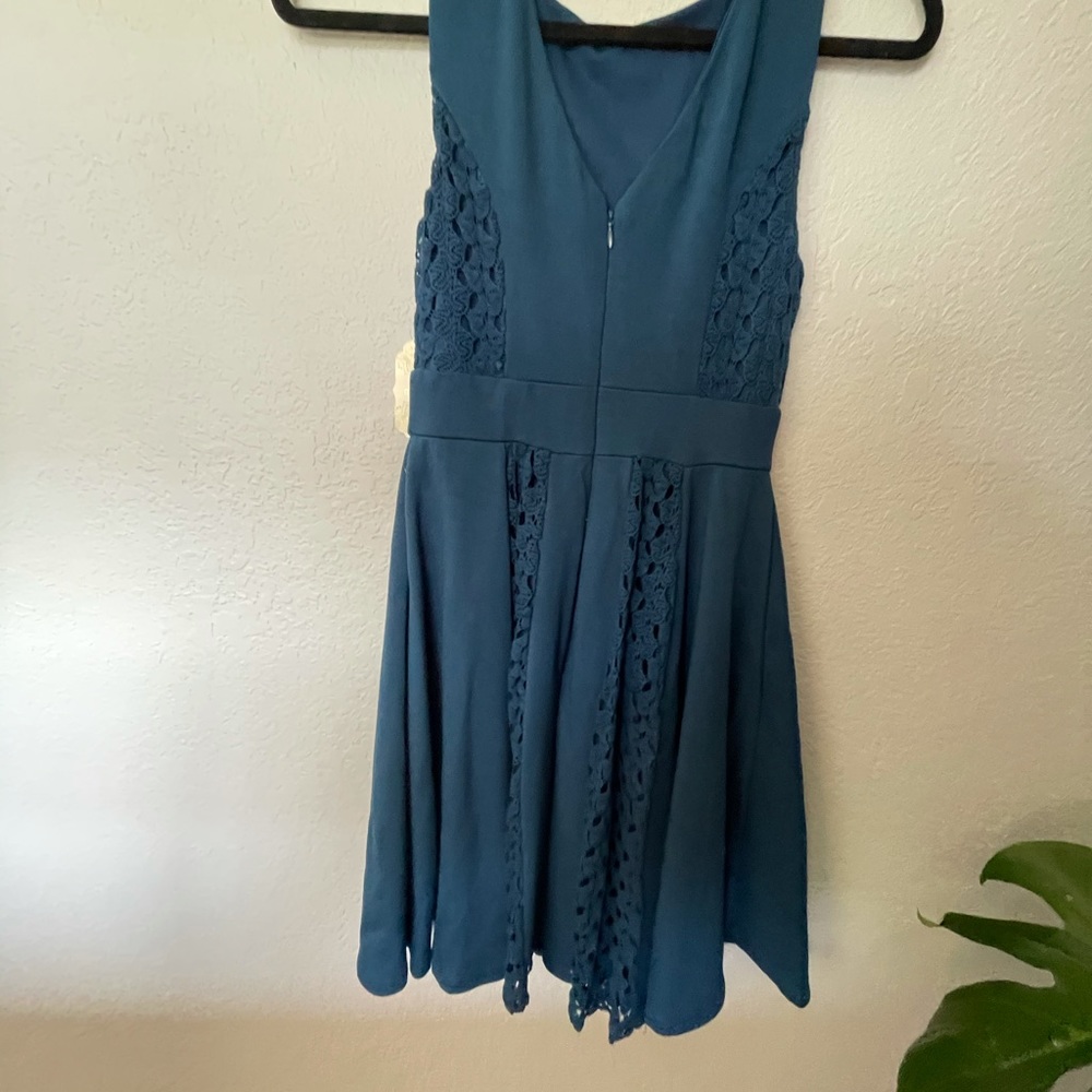 ALTARD STATE DRESS - Picture 2 of 5